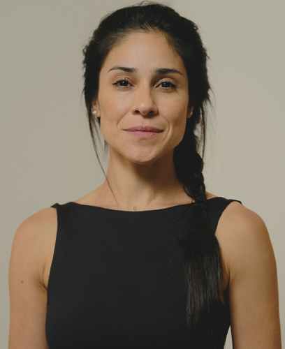 Lívia Delgado - Choreographer and Performer